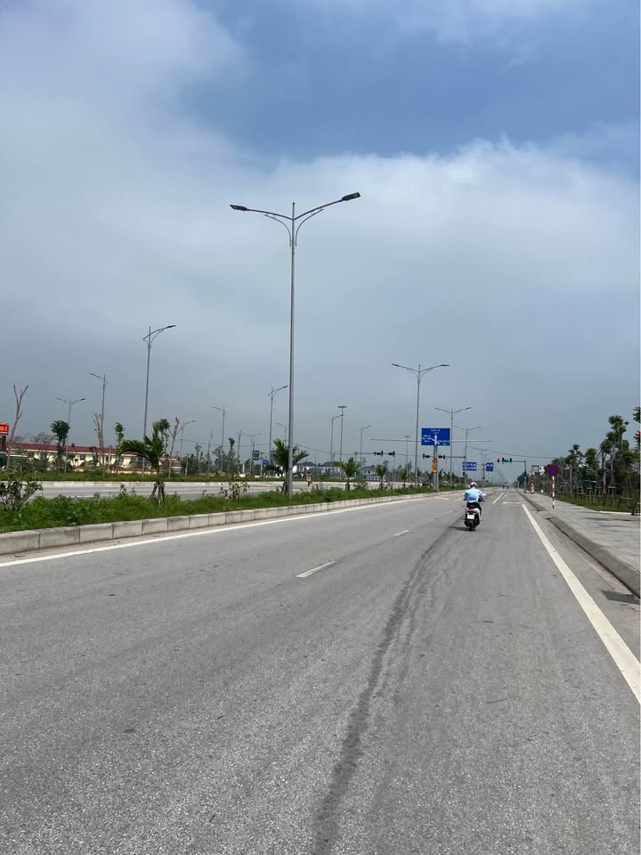 Đất nền Nghi Phong 4 tỷ - Sổ đỏ chính chủ, vị trí vàng!