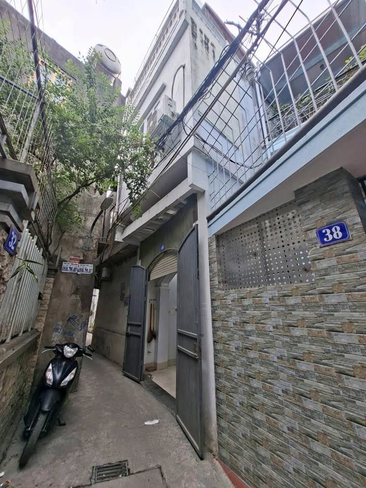 Nhà 3 Tầng Chính Chủ 87m² Mặt Tiền Tô Hiệu, Lê Chân - Full Nội Thất, Sẵn Sàng Về Ở