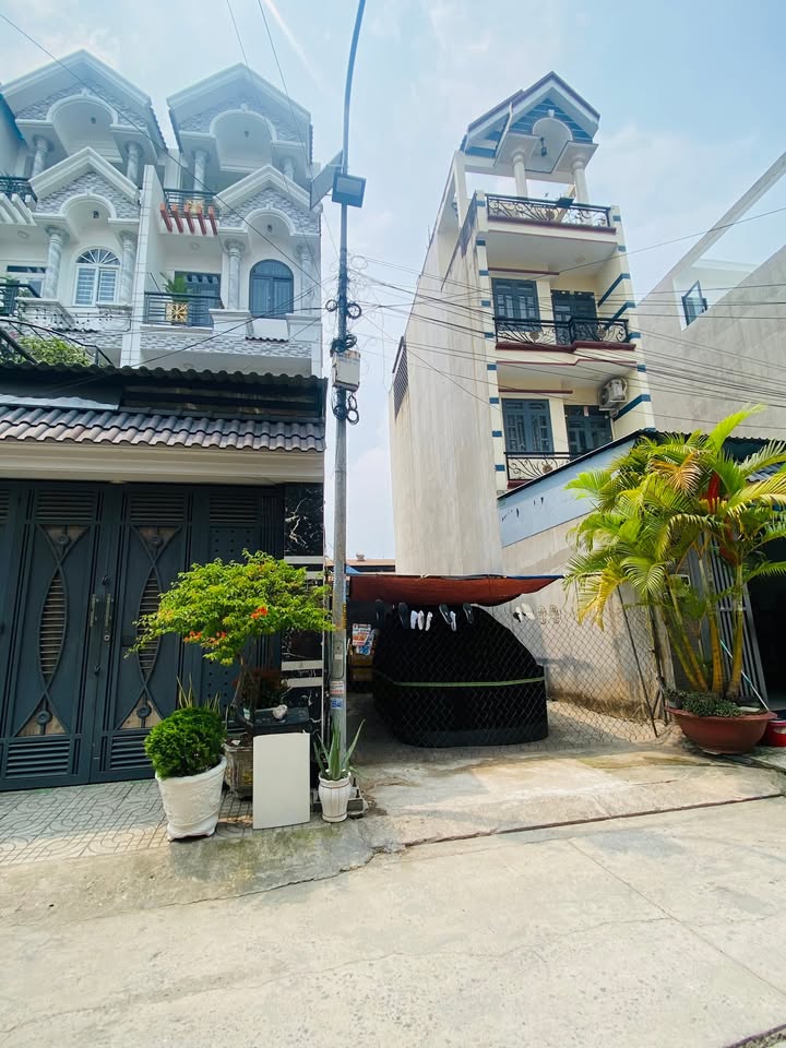 Đất nền Bình Tân 84m² giá 4 tỷ - Sổ đỏ chính chủ!