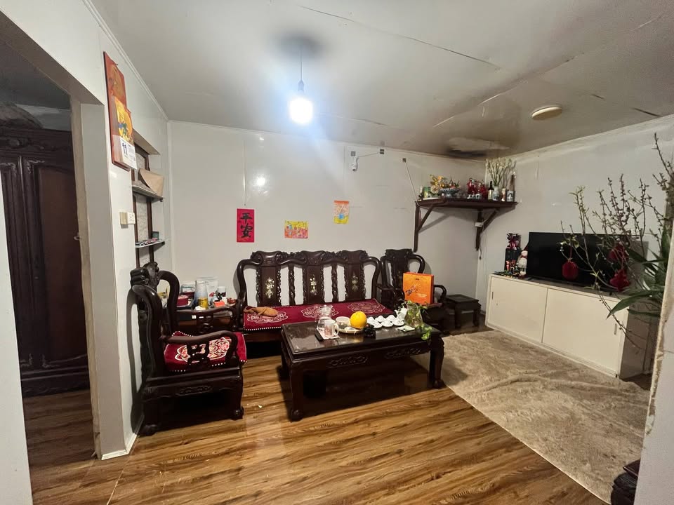 Bán gấp nhà tập thể Thành Công 42.3m² (60m² sử dụng) - Sổ đỏ chính chủ