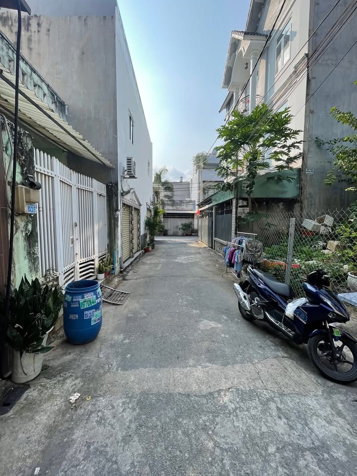 Nhà Lã Xuân Oai Thủ Đức 50m² - Sẵn sàng ở ngay!