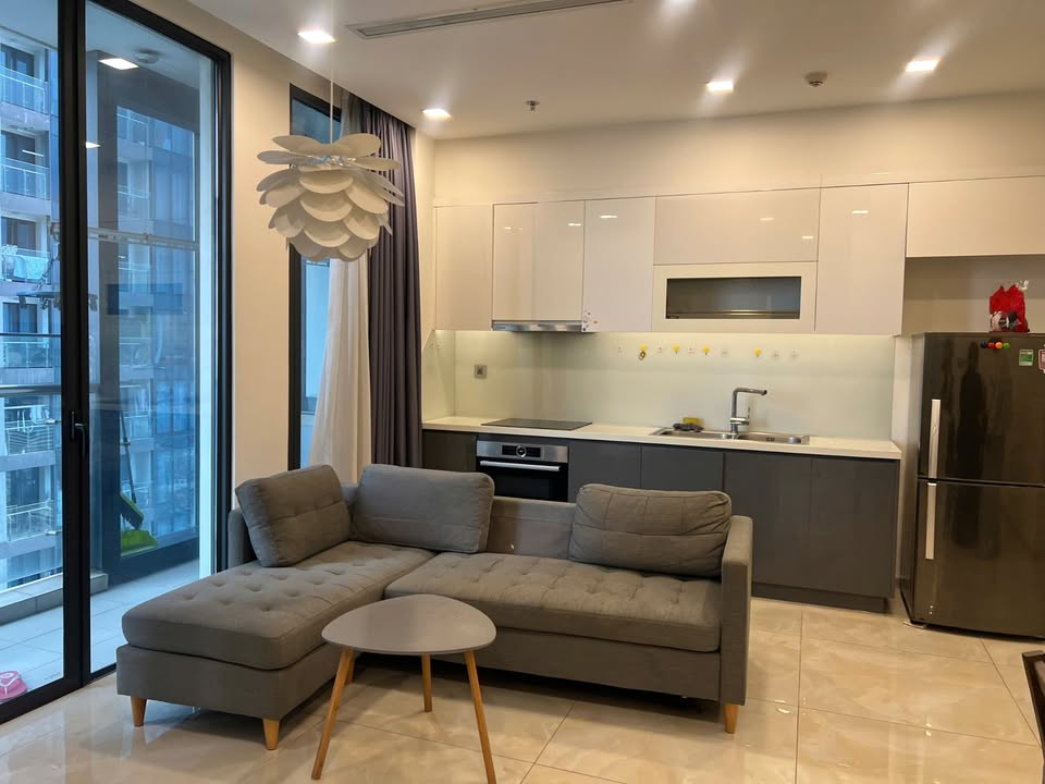 Căn hộ Vinhomes Golden River Quận 1 70m² 26 triệu - View đẹp