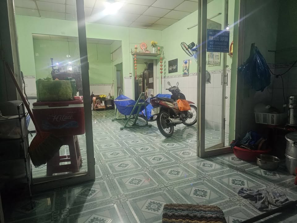 Nhà Quận 7 83m² giá 4.25 tỷ - Giá tốt hiếm có!