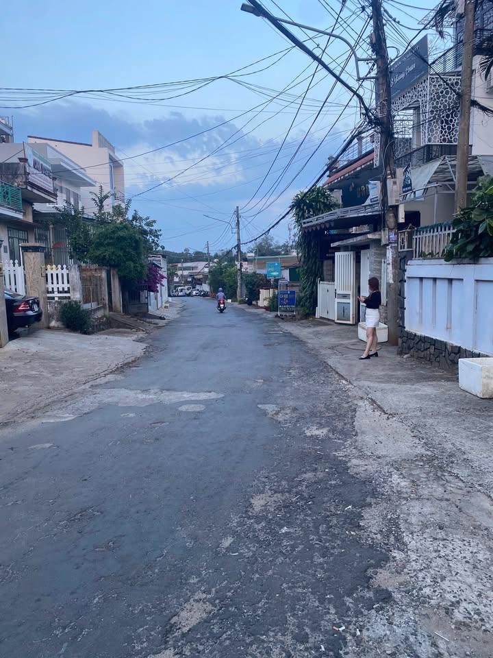 Nhà Nguyễn Cư Trinh, Q12 - 96m², 4.2 Tỷ - Full Thổ Cư, Sẵn Sàng Ở Ngay