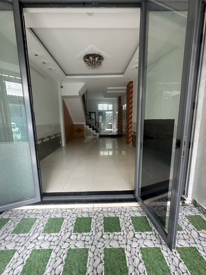 Cho thuê nhà nguyên căn Gò Vấp - 418m², 5PN, Hẻm xe hơi