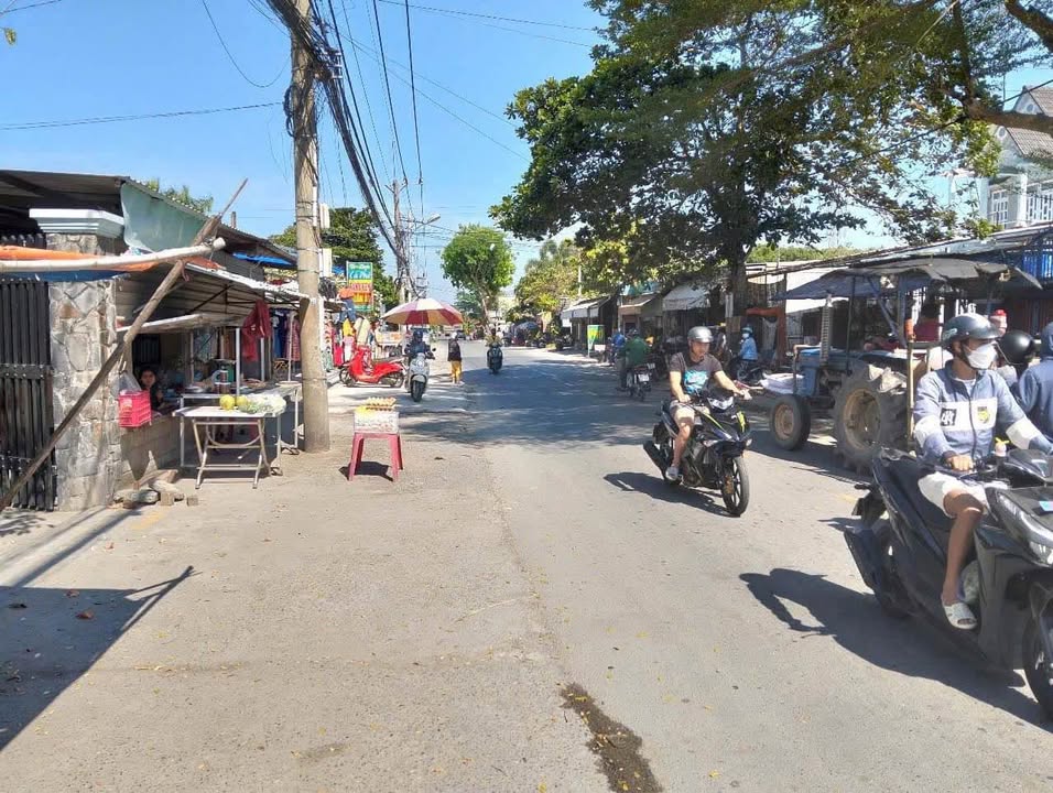 Đất nền Nhuận Đức 547m² - Sổ đỏ chính chủ, xây dựng ngay!