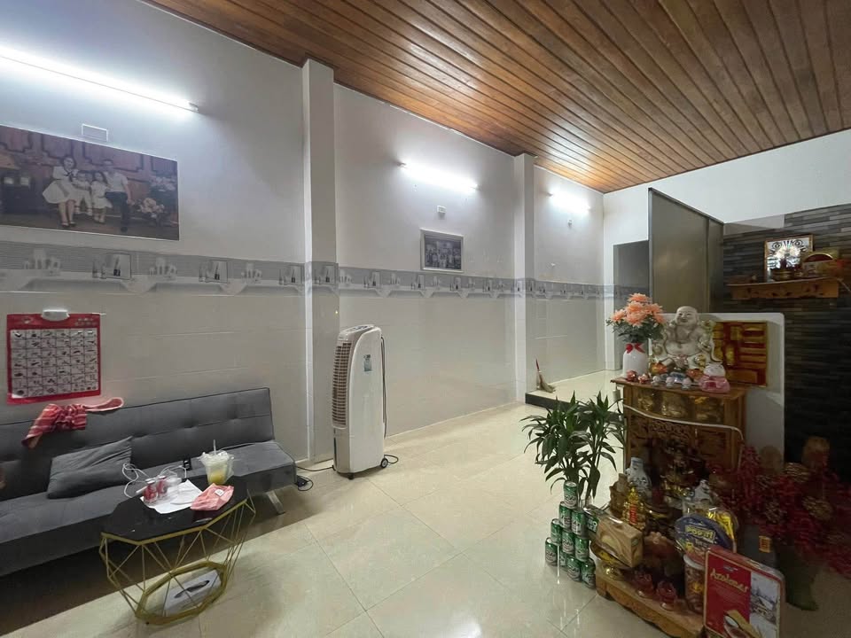 Nhà riêng Đoàn Ngọc Nhạc Tân Phú 100m² - Chính chủ bán, sẵn sàng ở ngay!