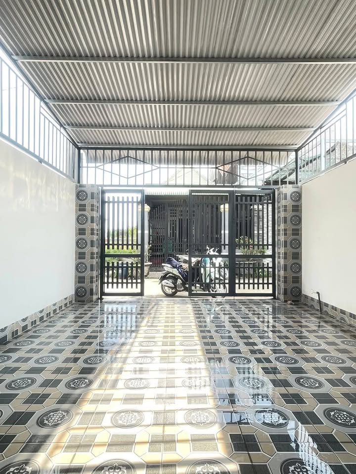 Nhà 3PN Trảng Bom - 1.8 Tỷ, Sổ Hồng Thổ Cư, Sân Xe Hơi