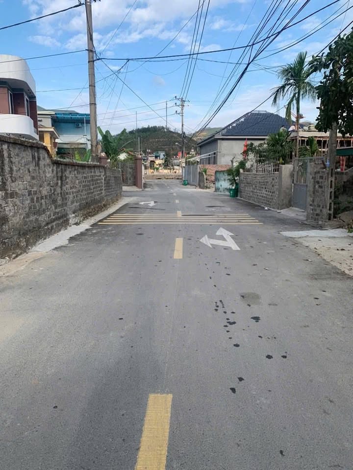 Bán đất Vàng Danh Uông Bí 87m² - Gần Cầu Máng Lao, Đường Ô Tô