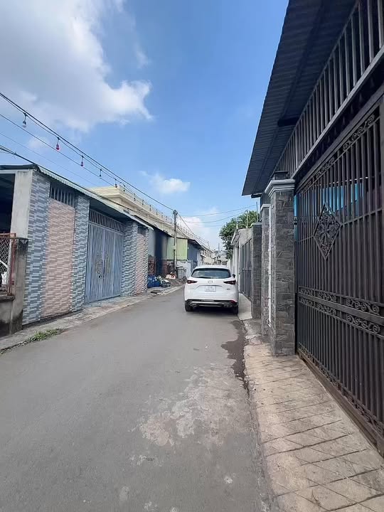 Đất Hố Nai Biên Hòa 154m² giá 2 tỷ - Sổ đỏ chính chủ, đường 8m!