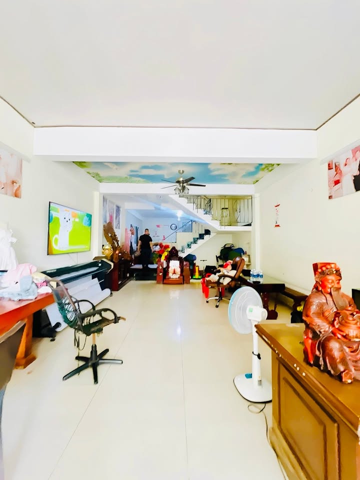 Nhà phố Bình Tân 100m² - Mặt tiền kinh doanh, nhỉnh 10 tỷ