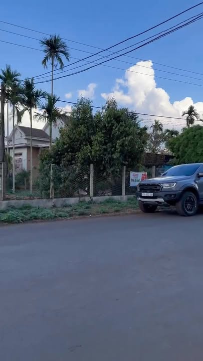 Mặt Tiền Liên Xã Phú Lộc, Buôn Hồ - 900m² Kinh Doanh/Kho Bãi Giá Tốt