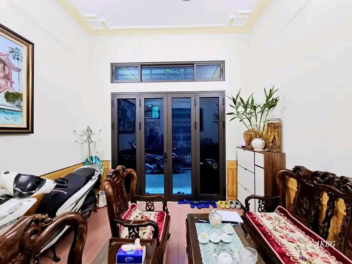 Nhà 43.2m² Nam Từ Liêm - 4 Tầng, 4 Ngủ, Gần HV Cảnh Sát - 12.5 Tỷ