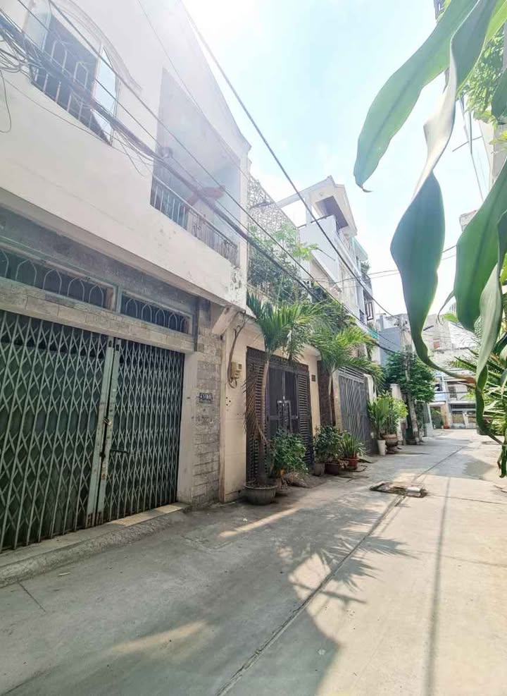 Nhà Mặt Tiền 72m² Tân Bình - Ngay ETown, Ga T3, Metro - Giá 8 Tỷ