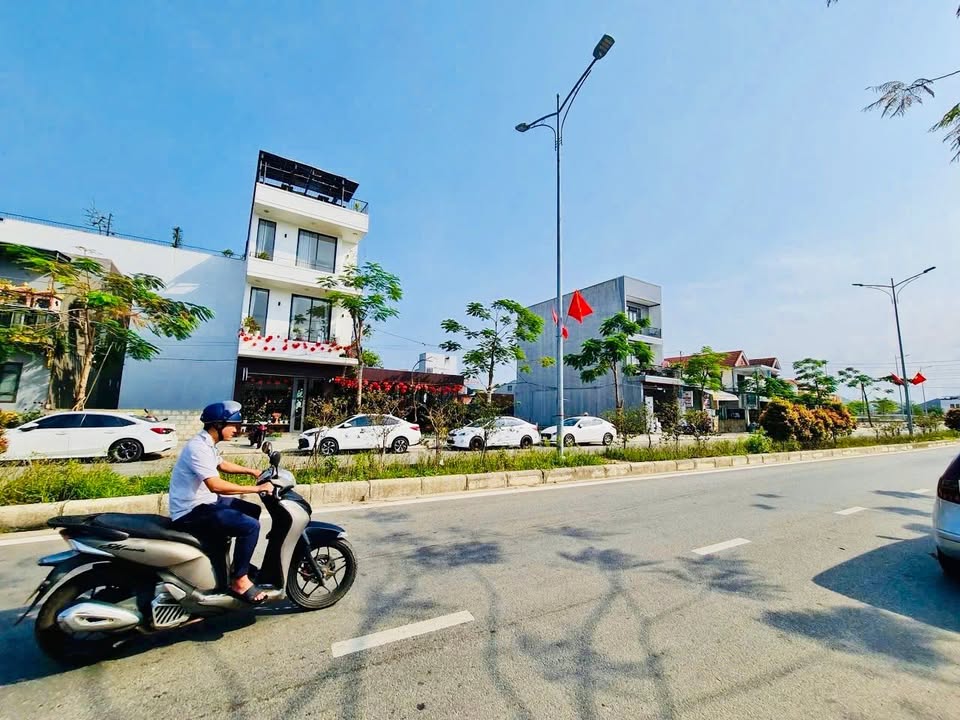 Đất Mặt Tiền Võ Nguyên Giáp Huế - Sát Aeon Mall, 61.7m², Giá 5 Tỷ