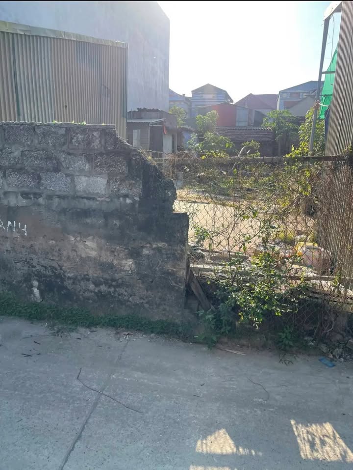 Đất Phủ Lý 93m² - Ngay TDP Đường Ấm, Lam Hạ - Sổ Đỏ Sẵn Sàng