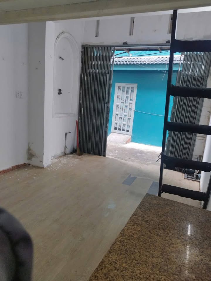 Kiot Hẻm Ni Sư Huỳnh Liên Tân Bình Giá 4 triệu - Sẵn sàng vào ở!