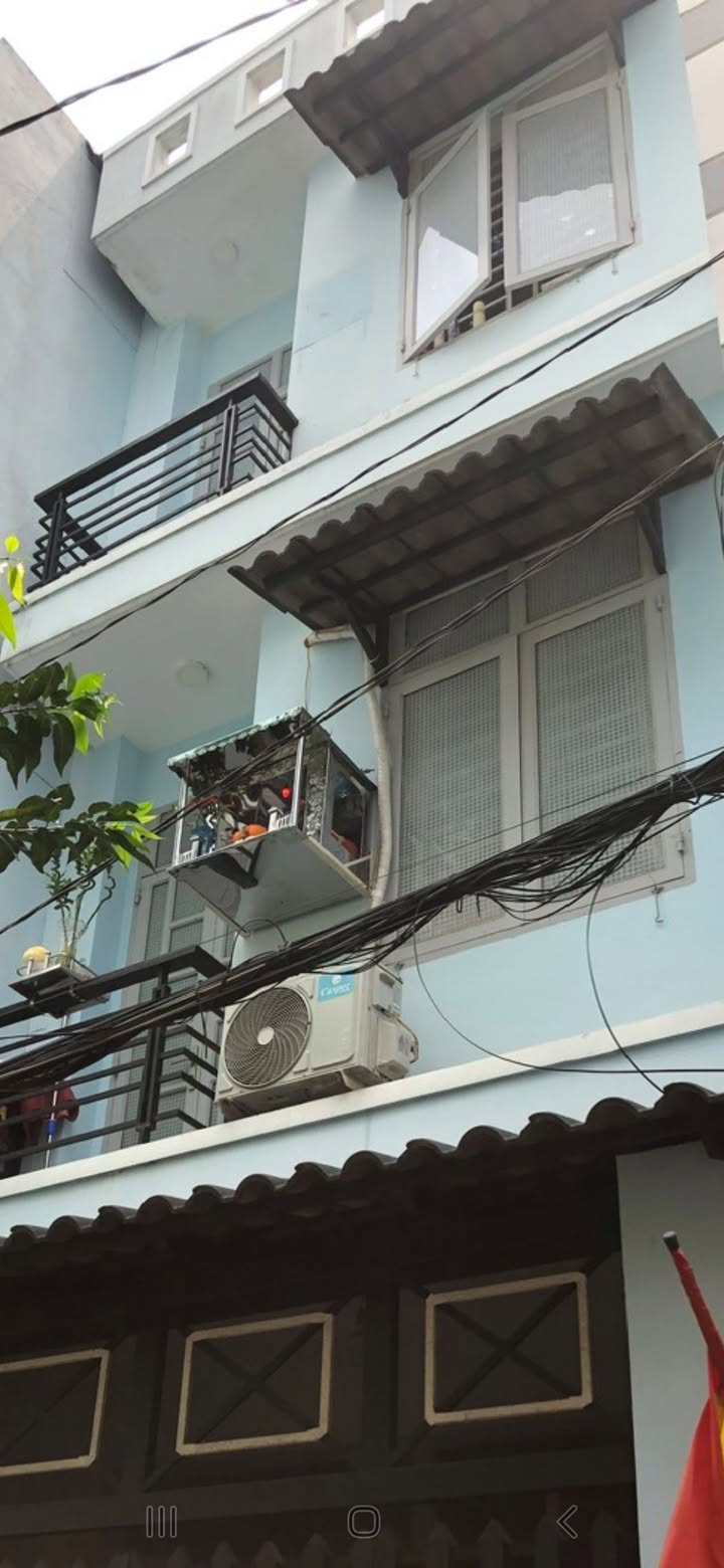 Nhà 2 Lầu 48m² - 7 Tỷ, Gần Chợ Bình Long, Tân Phú - Sẵn Sàng Đón Chủ Mới