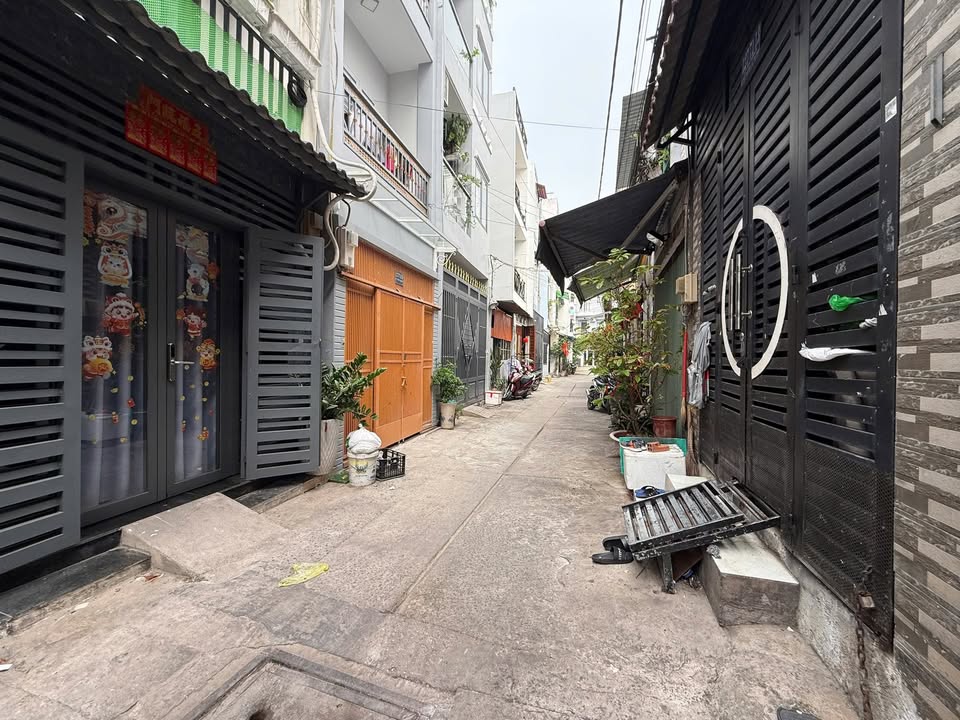 Nhà Nguyên Căn Lê Thúc Hoạch Tân Phú - 9 Triệu, 1PN, Sẵn Ở Ngay