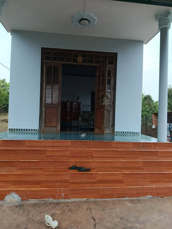 Đất Đắk Mil, Đắk Nông: Nhà Cấp 4 Vườn Rộng 430m² - Sổ Đỏ Sẵn Sàng