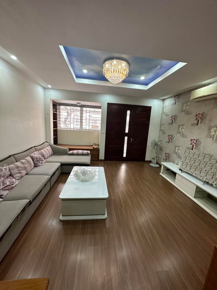 Cho Thuê Nhà Phố Mặt Tiền Văn Khê 85m² 4 Tầng - Kinh Doanh/Ở