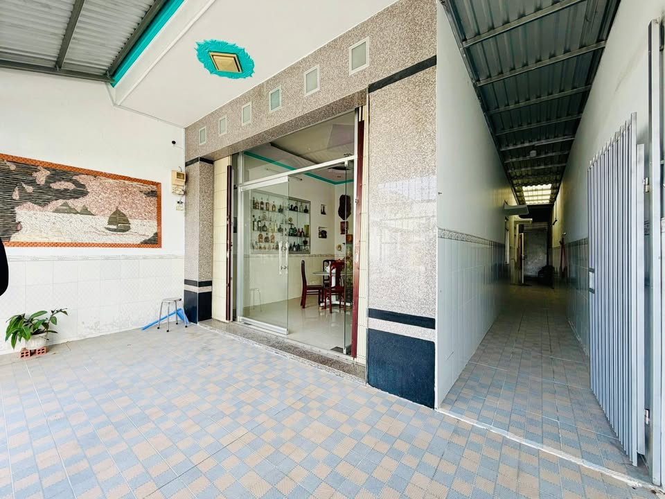 Nhà riêng Hẻm Bà Triệu Rạch Giá 120m² - Ô tô vào tận nhà!