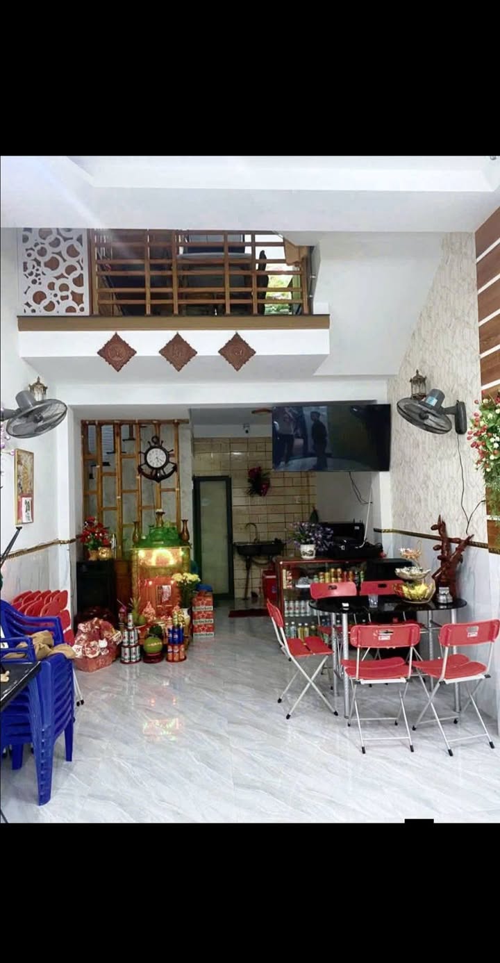 Nhà phố 4 tầng Quy Nhơn 4.35 tỷ - Mặt tiền kinh doanh đắc địa!