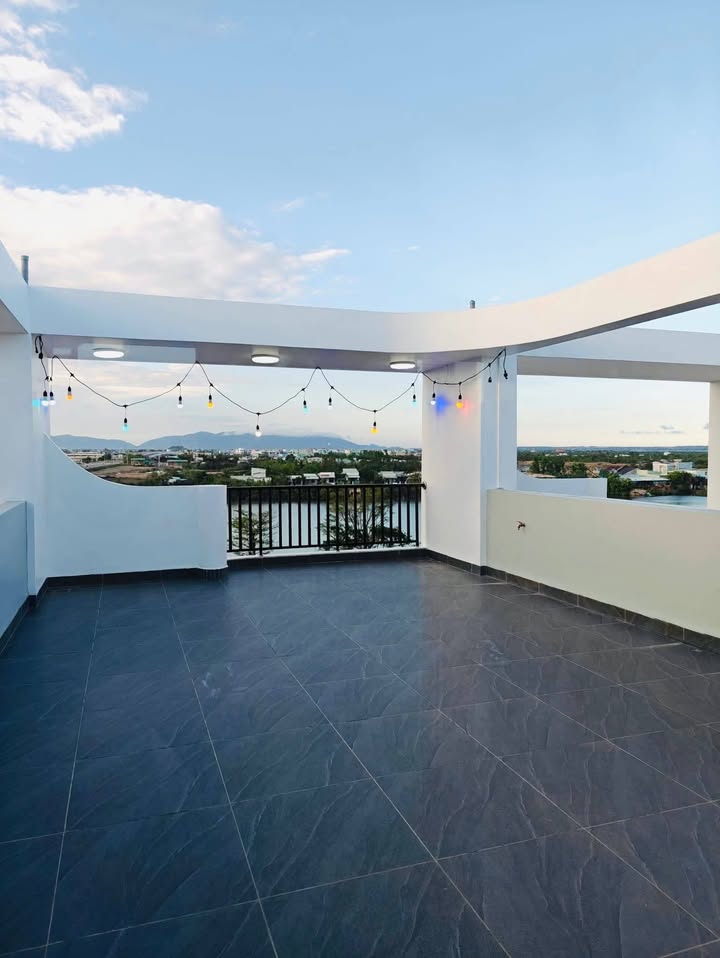 Nhà mặt tiền Đại Phú Gia Quy Nhơn 7 tỷ - Mặt tiền kinh doanh