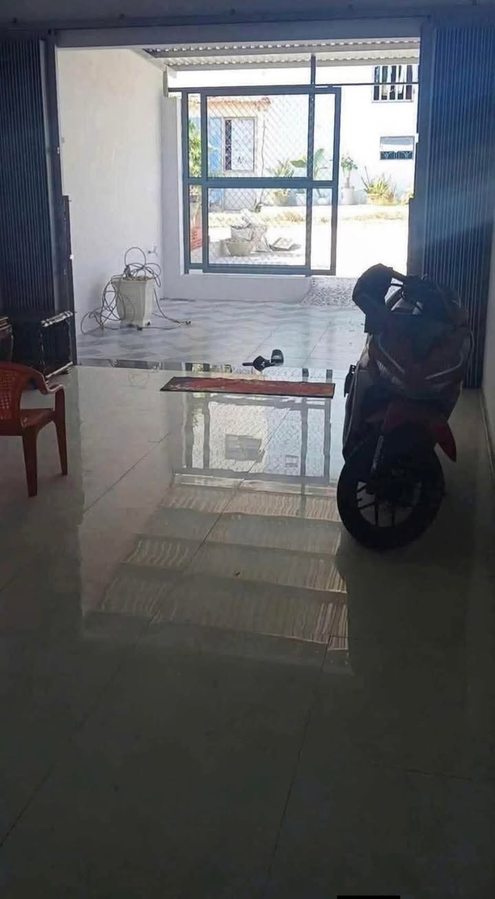 Nhà Nguyên Căn Đường Lý Thái Tổ, Quy Nhơn - 2PN Giá 3.6 Triệu/Tháng