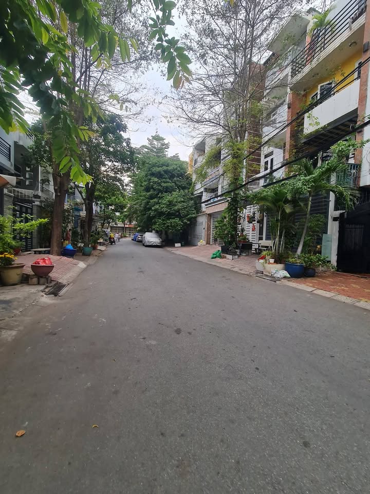 Nhà Mặt Tiền Kinh Doanh KDC Nam Long, Quận 7 - 80m² Giá 16 Triệu