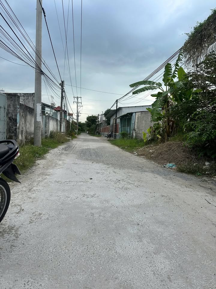 Nhà riêng Long Hồ, Vĩnh Long 92m² - Sổ hồng sẵn, vị trí đẹp!