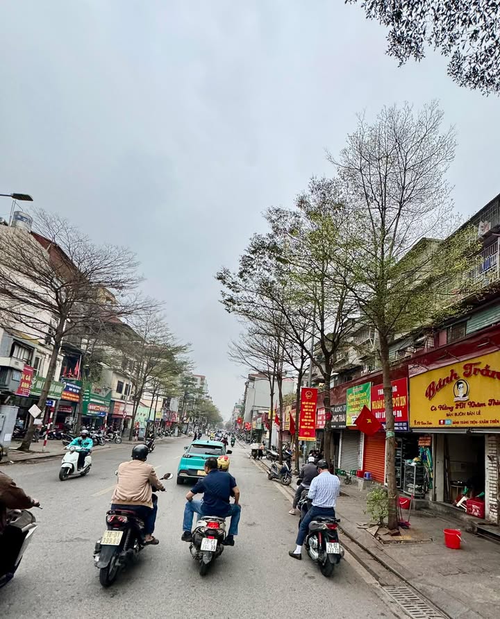 Nhà Lô Góc 25m² 5 Tầng - Ngõ Thịnh Hào 2, Đống Đa, 6 Tỷ - Kinh Doanh Tốt