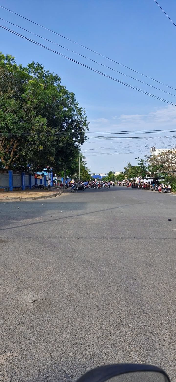 Cho thuê nền góc KDC Phú An, Cần Thơ - 150m², Kinh doanh/Kho