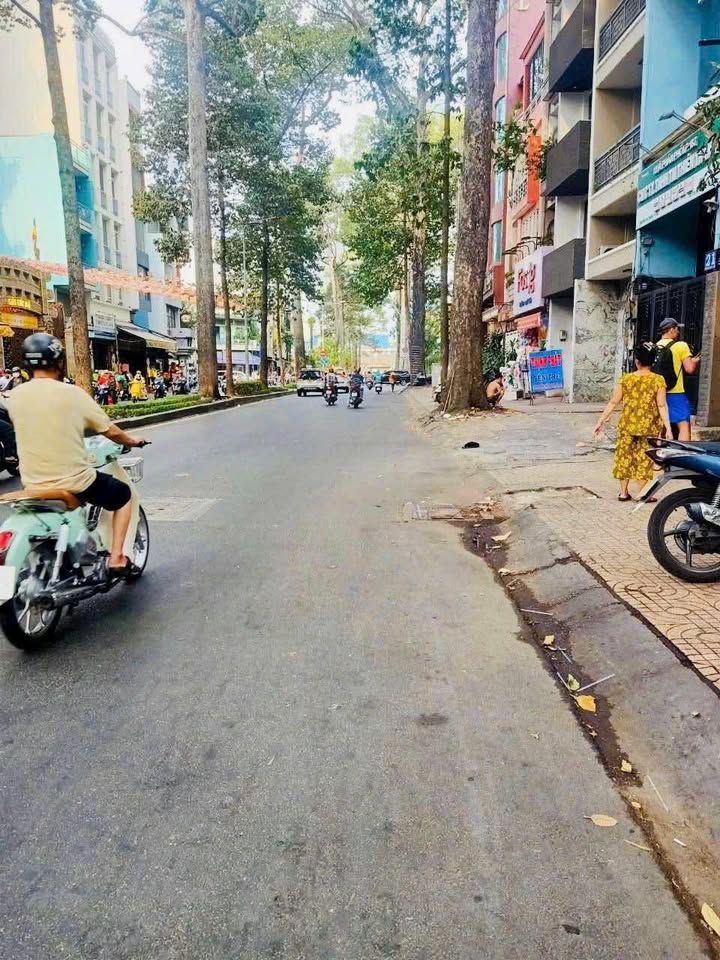 Nhà mặt tiền Nguyễn Chí Thanh 83m² giá 25 tỷ - Chính chủ bán