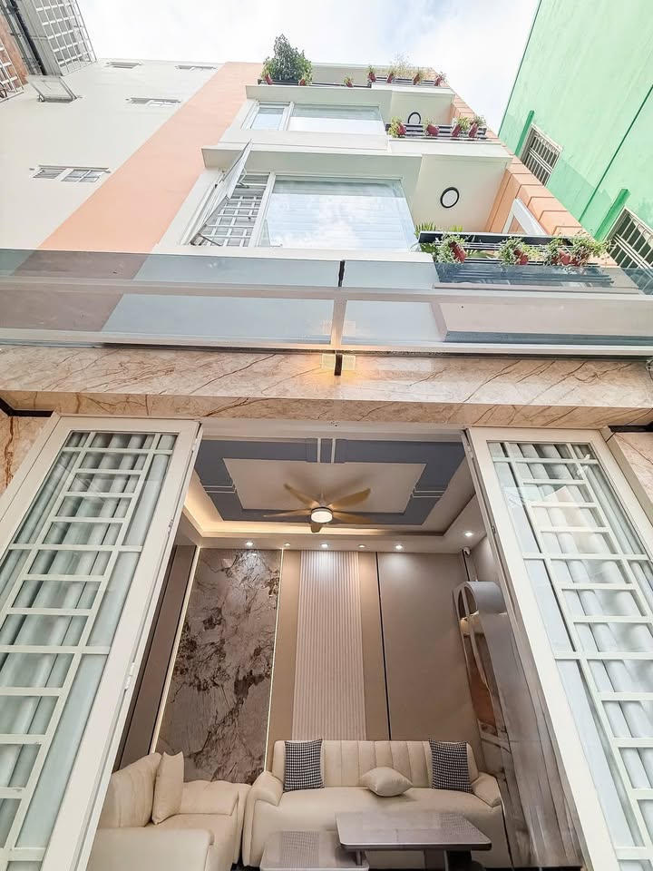 Nhà Đẹp 4 Tầng 46m² P5 Phú Nhuận - Hẻm Xe Hơi, Full Nội Thất