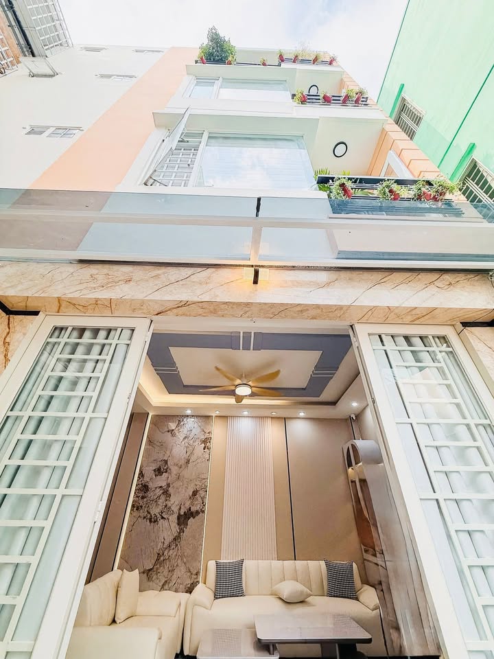 Nhà riêng Thích Quảng Đức, Phú Nhuận 45.4m² - Full nội thất, ở ngay!