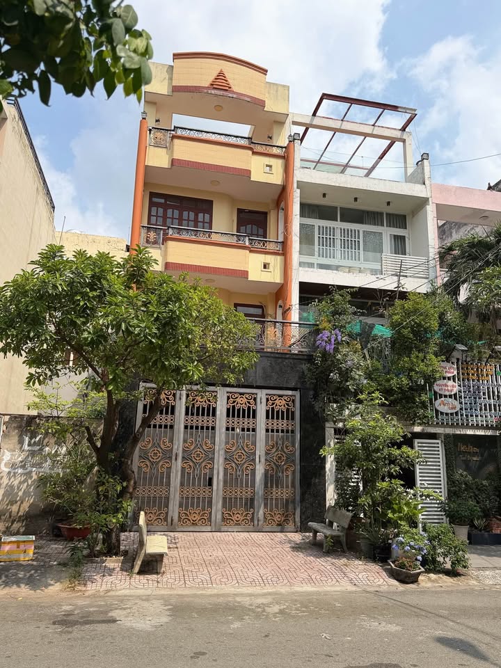 Nhà Mặt Tiền Kinh Doanh Đường 16m, 5x20m, KDC Tên Lửa, Bình Tân - 13.8 Tỷ