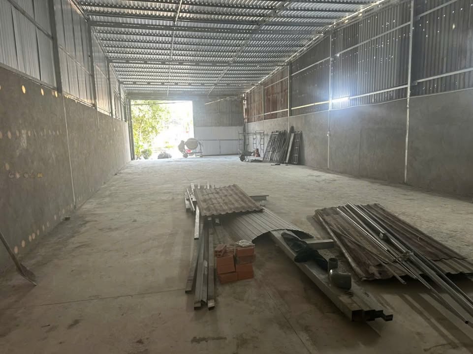 Cho Thuê Xưởng 250m² Phạm Văn Hai, Bình Chánh - Xe Container Vào Tận Nơi