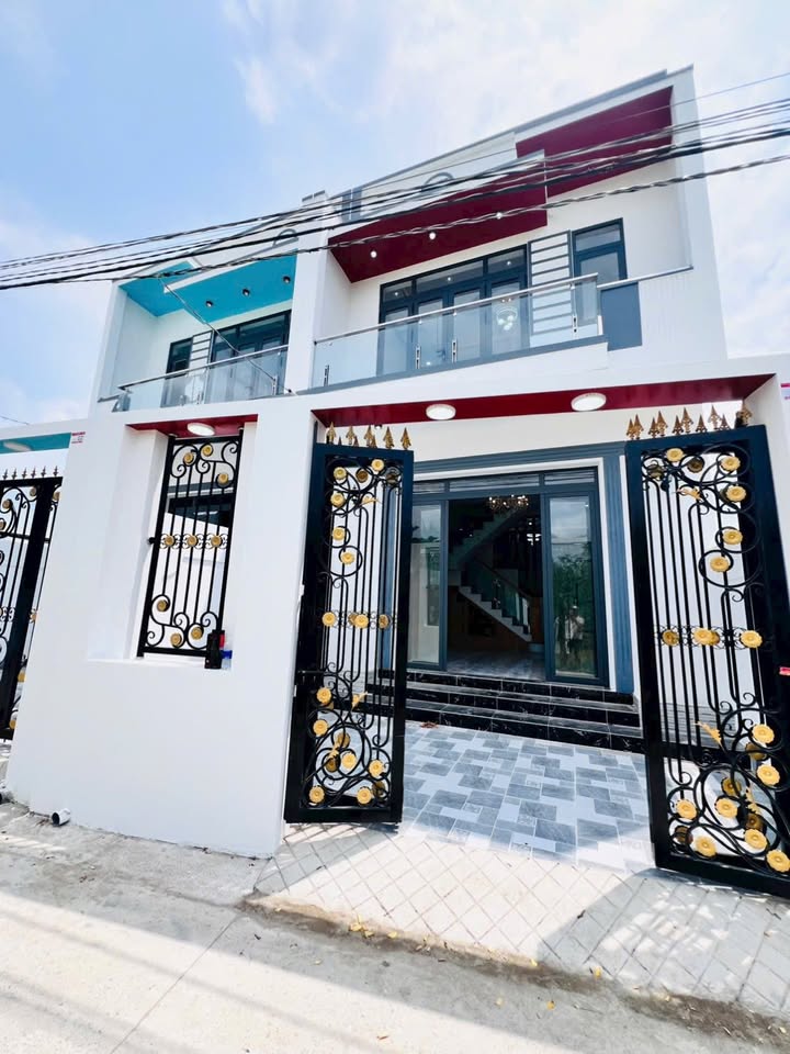 Nhà 1 Trệt 1 Lầu 106m² QL50 Cần Giuộc - Sổ Hồng Riêng, Giá 2.56 Tỷ