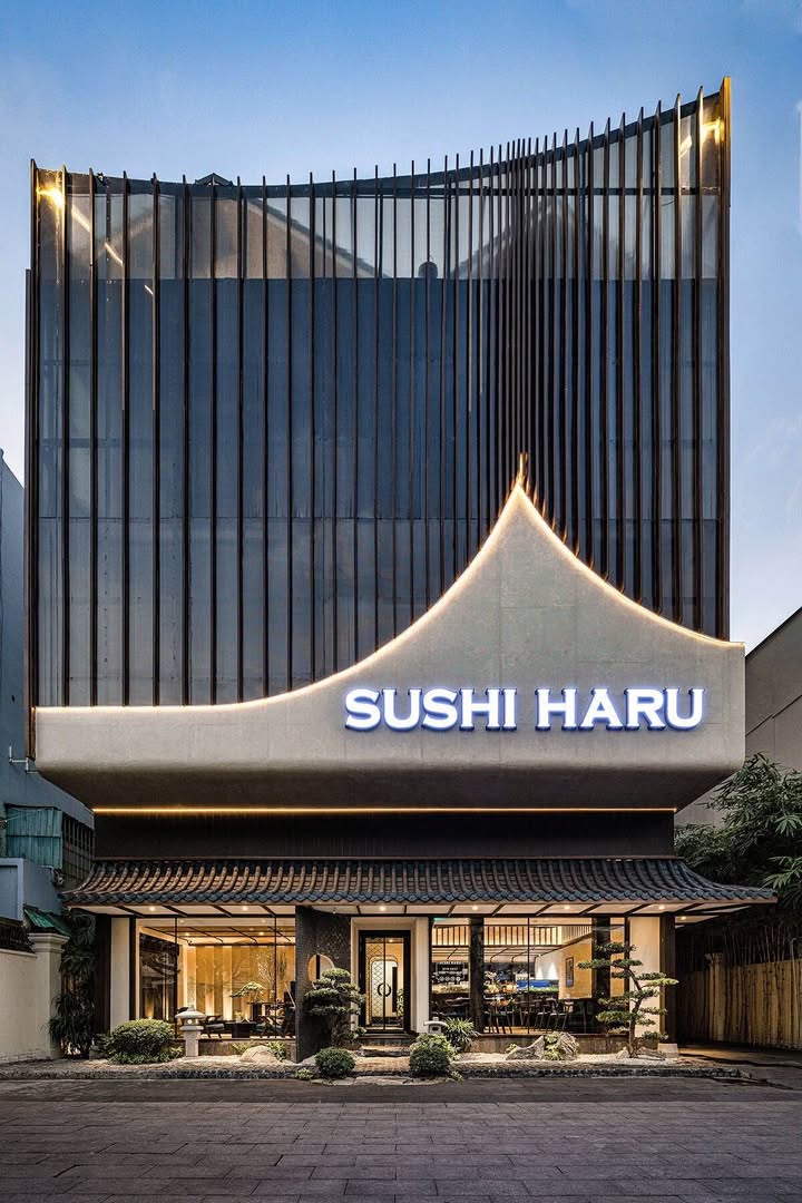 Cho thuê nhà mặt tiền Trần Hưng Đạo, Sơn Trà - 375m², 185 Triệu/Tháng