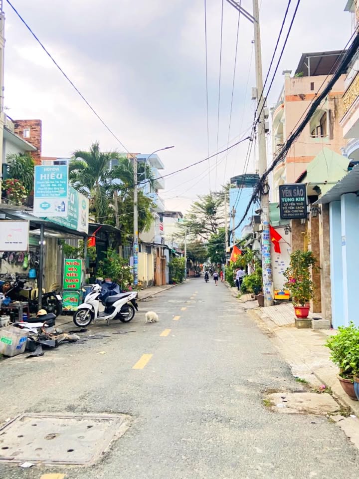 Nhà Mặt Tiền Kinh Doanh 112m² Nguyễn Ảnh Thủ, Hóc Môn - Giá 7.7 Tỷ TL