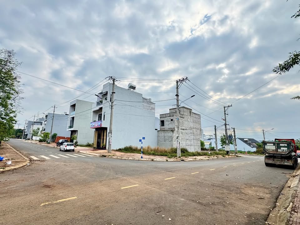 Đất nền 114m² Hoàng Minh Giám, Buôn Ma Thuột - Sổ đỏ thổ cư 100%, giá 11.3 tỷ