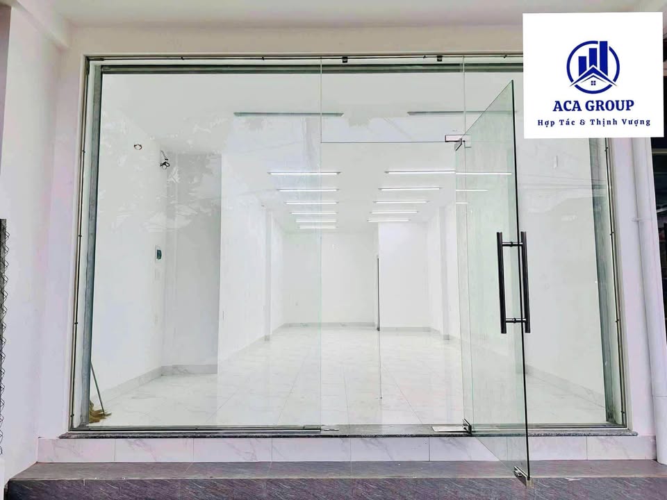 Mặt Bằng Kinh Doanh Mặt Tiền Bà Triệu, Huế - 60m² Giá 17 Triệu