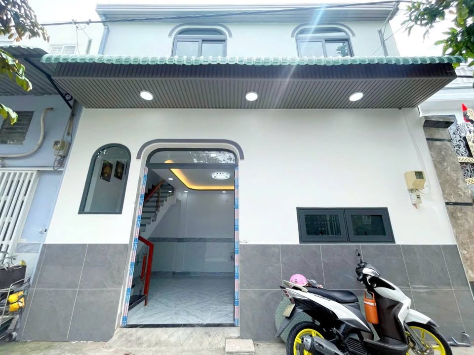 Bán Nhà Hóc Môn 28m² - 1.25 Tỷ, 1 Trệt 1 Lầu, Gần Q.12