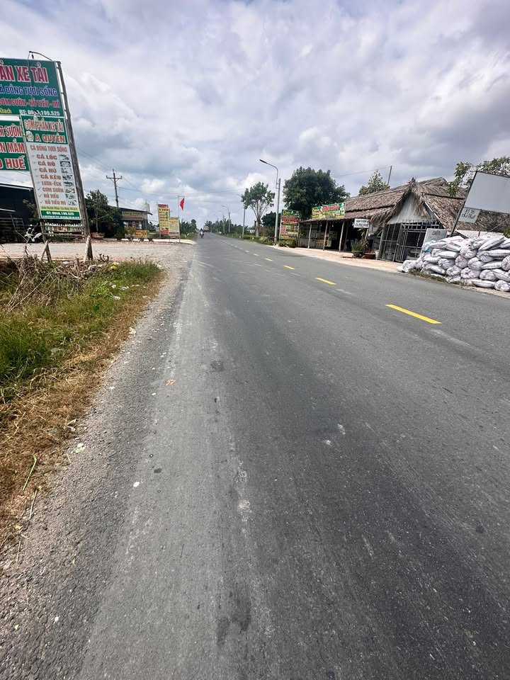 Đất nền Bạc Liêu 3136m² - Sổ đỏ chính chủ, kinh doanh ngay 3.4 tỷ!