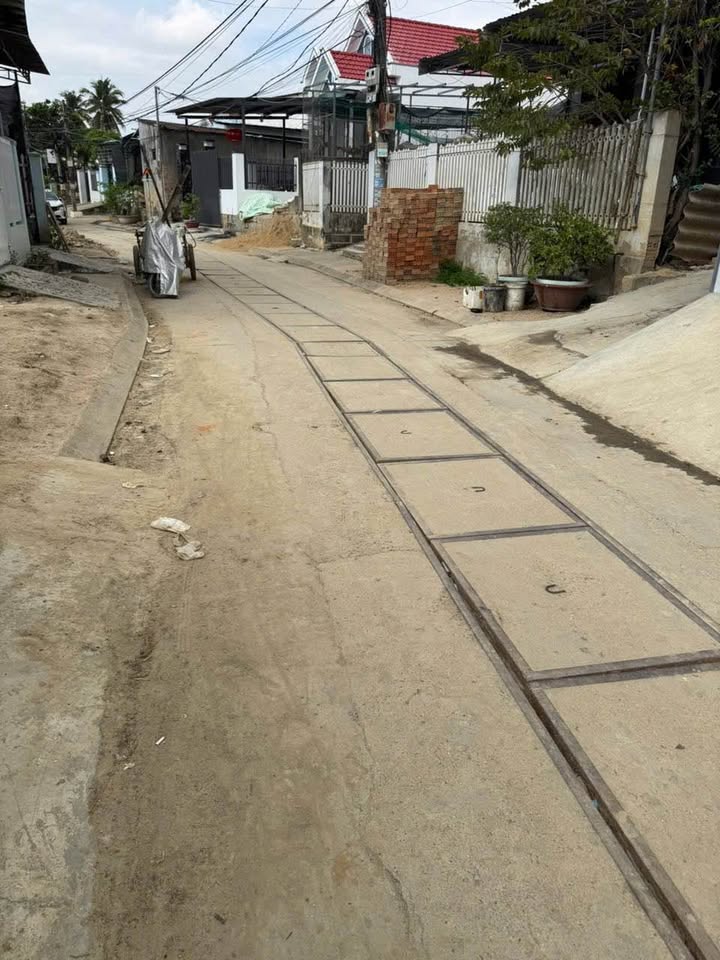 Đất nền Diên Khánh 113.9m² giá 1.75 tỷ - Sổ đỏ chính chủ!