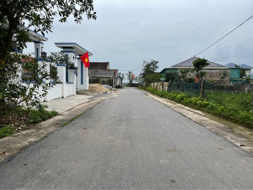 Bán Gấp 2 Lô Đất Vàng Thôn Đông Xuân, Hà Tĩnh - 146m²/lô - Sổ Hồng Sẵn Sàng