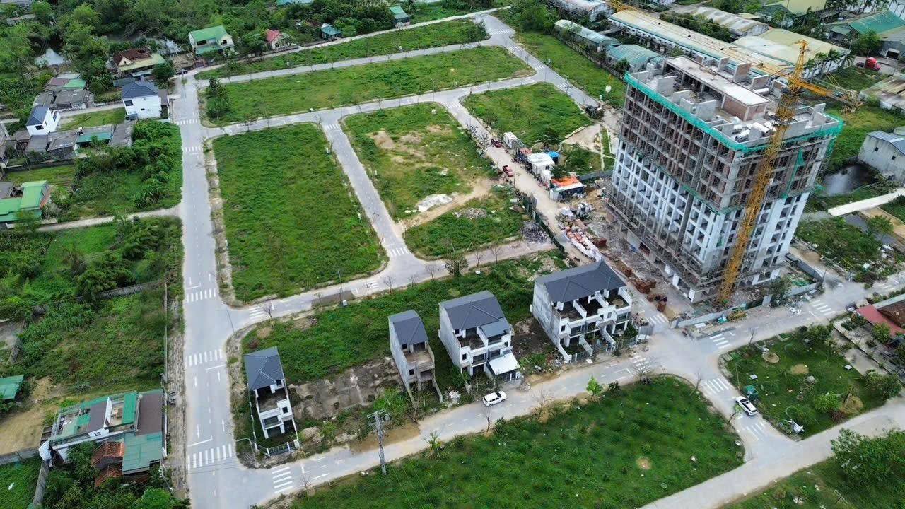 Nhà 3 Tầng Vinh New Center 94m² - Giá 3 Tỷ, Ngang Chung Cư