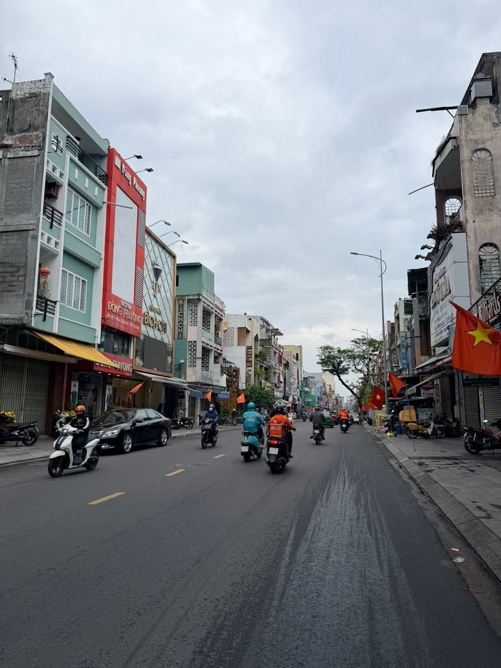 Nhà MT Lý Thái Tổ Đà Nẵng 164m² (4 Tầng) - Kinh Doanh Đắc Địa Hướng Nam