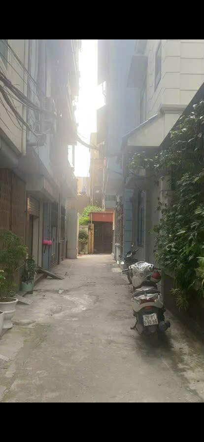 Nhà 4 Tầng Gia Thụy, Long Biên 47m² - Ngõ Ô Tô Tránh, Giá 9.6 Tỷ